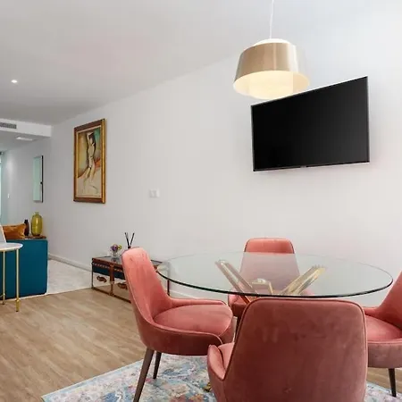Stupendo-1 Br-center- Air Conditioning -free Park Lisbon